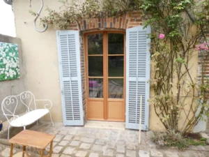 Porte-fenêtre bois JANNEAU gamme PATRMOINE